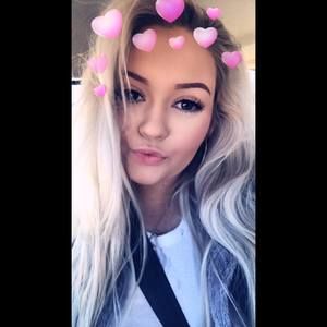 Meet your Posher, Nicole